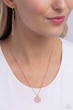 Load image into Gallery viewer, Initial Elegance - Rose Gold - Q Necklace