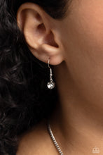 Load image into Gallery viewer, Fluttering Fan - White