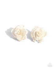 Load image into Gallery viewer, Tulle Twist - White Earrings