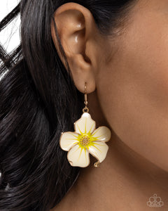 Floral Flavor - Gold Earrings