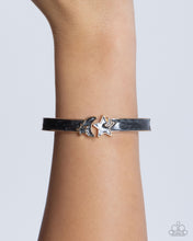 Load image into Gallery viewer, Celestial Cutie - Black Bracelet