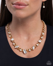 Load image into Gallery viewer, Pronged Perfection - Gold Necklace