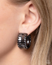 Load image into Gallery viewer, Seamless Sass - Black Earrings