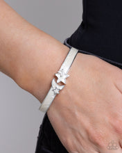 Load image into Gallery viewer, Celestial Cutie - White Bracelet