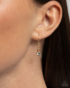 Pronged Pageantry - Gold Necklace