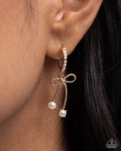 Charming Coquette - Gold Earrings