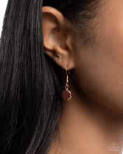 Load image into Gallery viewer, Spotlight Moment - Copper Necklace