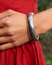Load image into Gallery viewer, Flashy Fringe - Silver Bracelet