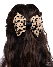 Load image into Gallery viewer, Spotted Showcase - Brown Hair Accessory