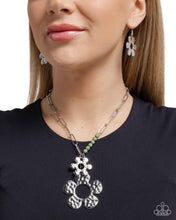 Load image into Gallery viewer, Seeing FLORAL - Green Necklace