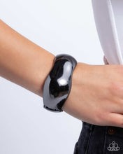 Load image into Gallery viewer, Curved Confident -Black Bracelet