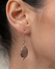 Load image into Gallery viewer, Intrepid Icon Necklace