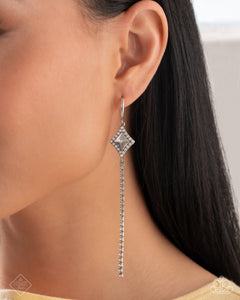 Soft-Hearted Sentiment -White Earrings