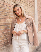 Load image into Gallery viewer, Timeless Texan: Gold Necklace