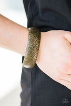 Load image into Gallery viewer, Garden Villa - Brass Bracelet