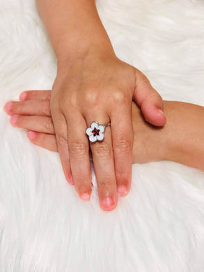 Starlet Shimmer Ring - Flower