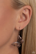 Load image into Gallery viewer, Midair Monochromatic - Copper Necklace